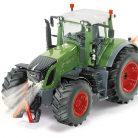 Siku Scale 1:32 Radio controlled Fendt 939 tractor